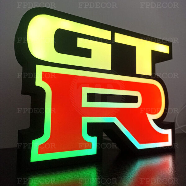 Nissan GT-R - Image 2